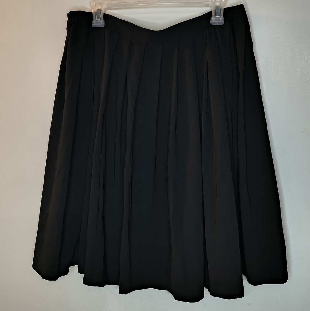 Hillard & Hanson Classic Black A-Line Skirt
